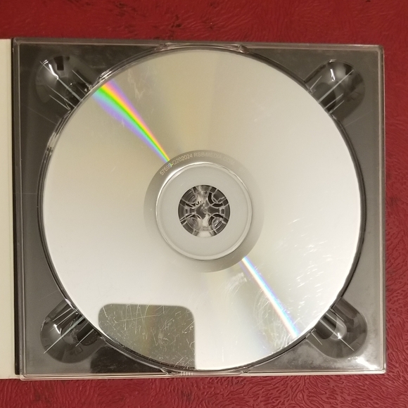 Imaginary Cities - The Fall of Romance (2013) - Picture 4 of 16